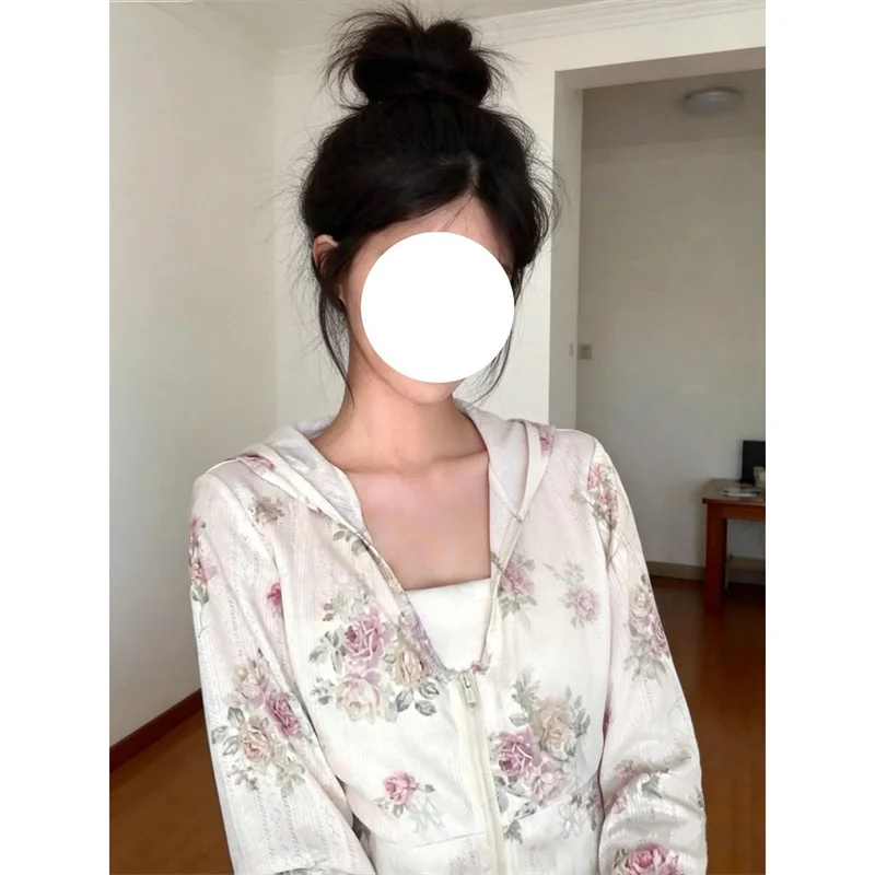 New Fashion Print Loose Thin Long Sleeve Hooded Cardigan Coat Unique Beautiful Giant Coat Zipper Sunscreen Short Ladies Coat