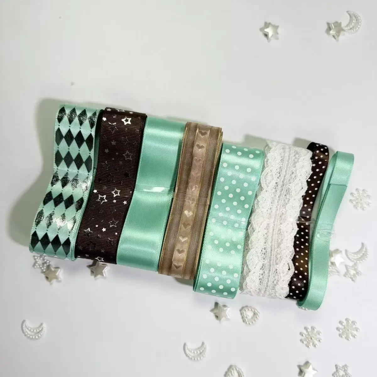 8-teiliges Set mit Spitzenbändern in Heißsilber mit Tupfenmuster, Baji-Kombination, handgefertigt, DIY-Haaraccessoires, Schleifenmaterial, Geschenkband – Detail 5