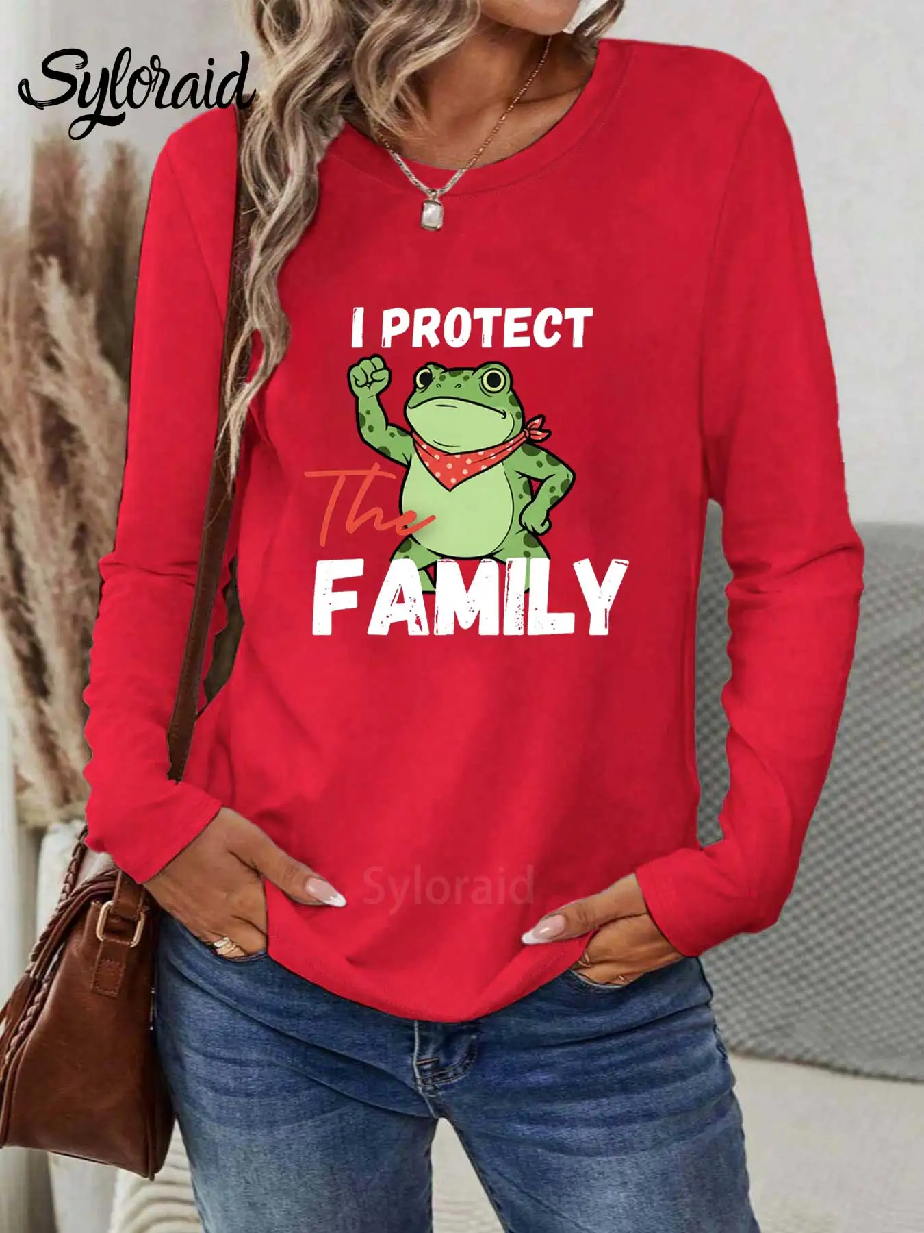 تي شيرت نسائي بأكمام طويلة I Protect The Family مضحك الضفدع جرافيك تي شيرت عصري برقبة دائرية كاجوال #3