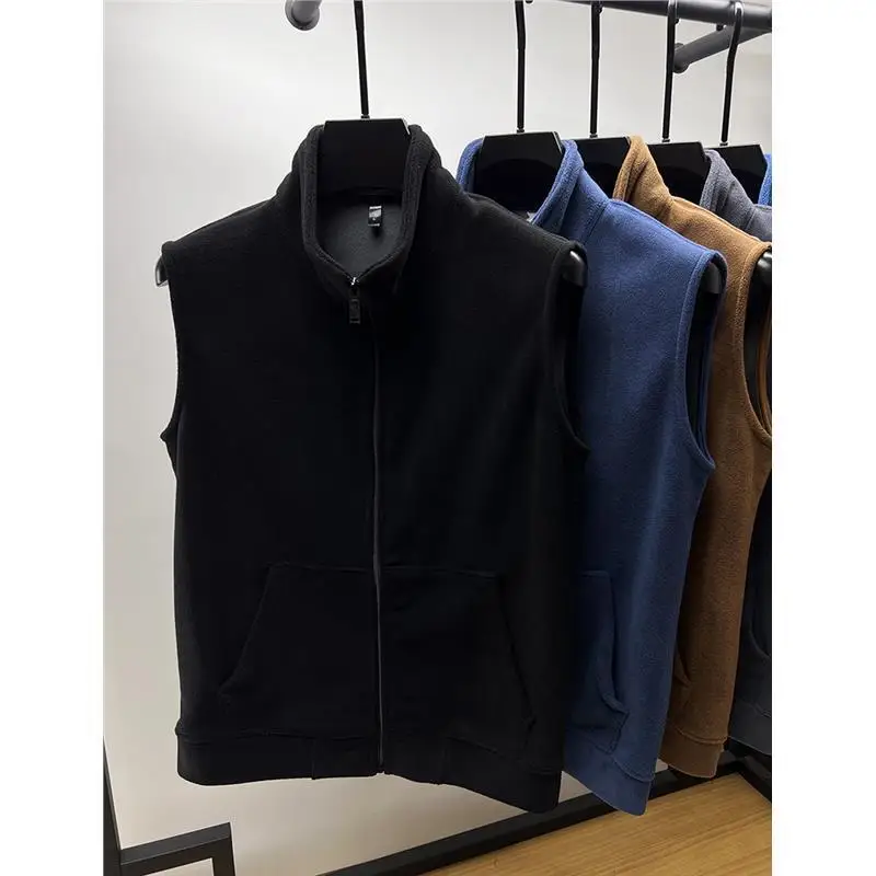 Men's Fleece Vest Autumn Winter Thick Warmth Shake Fleece Jacket Zipper Style Youthful Style  Color Chinese Production