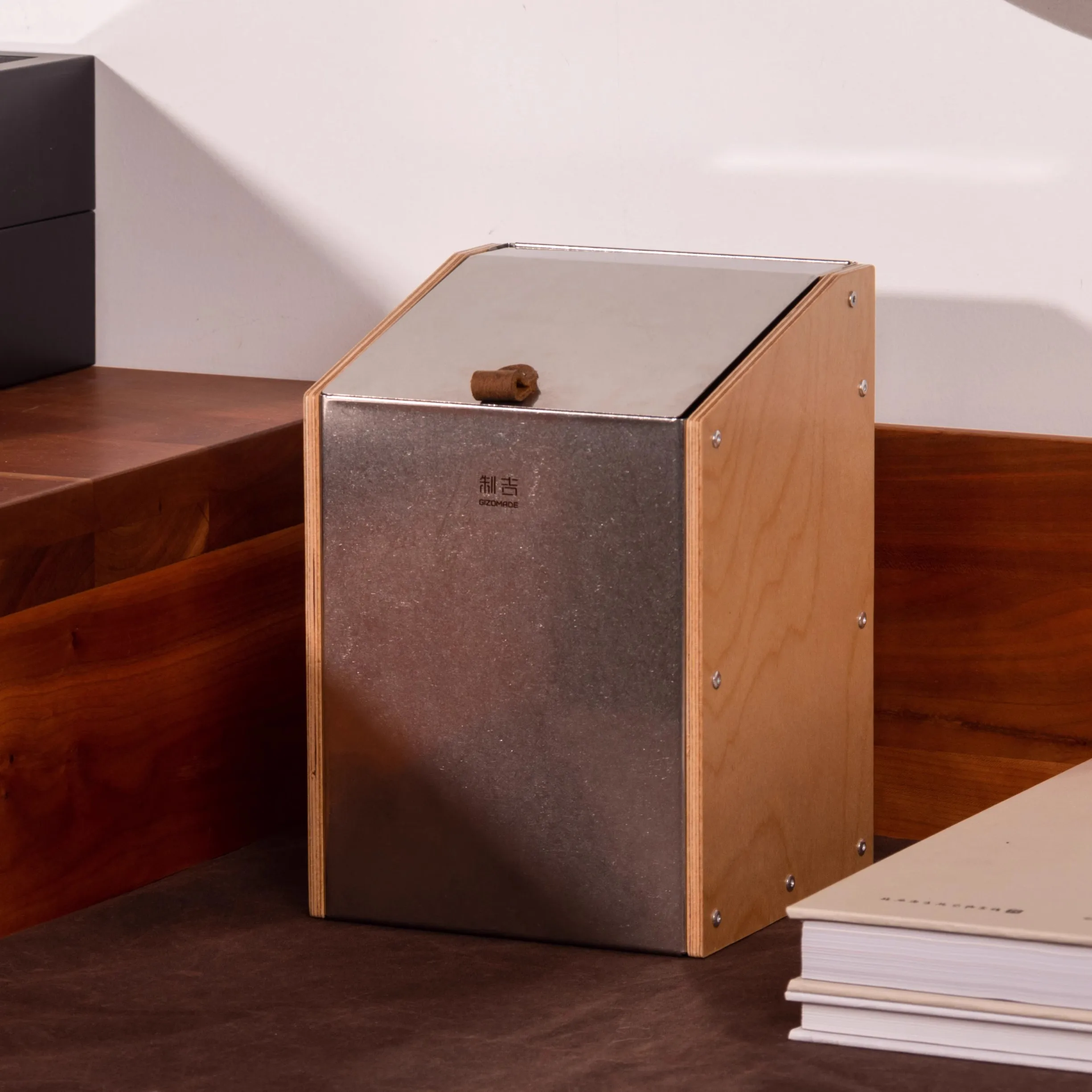 Unique Individuality Dry Empty Trash Can Desktop Living Room Portable Installation General Purpose Bedroom Mini Decorative Box