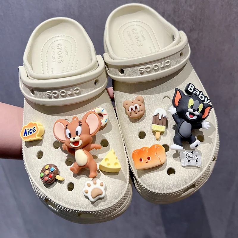 12 sztuk MINISO Cartoon nowy Tom i Jerry akcesoria do butów Kawaii dziura buty klamra Diy dekoracje wymienna dziewczyna na prezenty