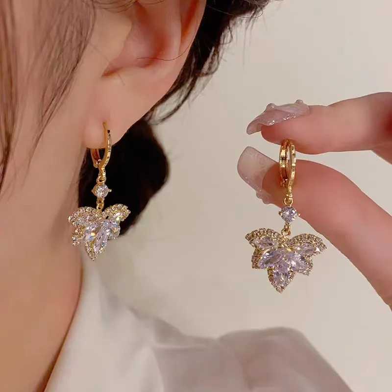 

Diamond Earrings Full of Fragrant Leaves, Super Luxurious Exquisite Silver Needle Temperament Earrings
