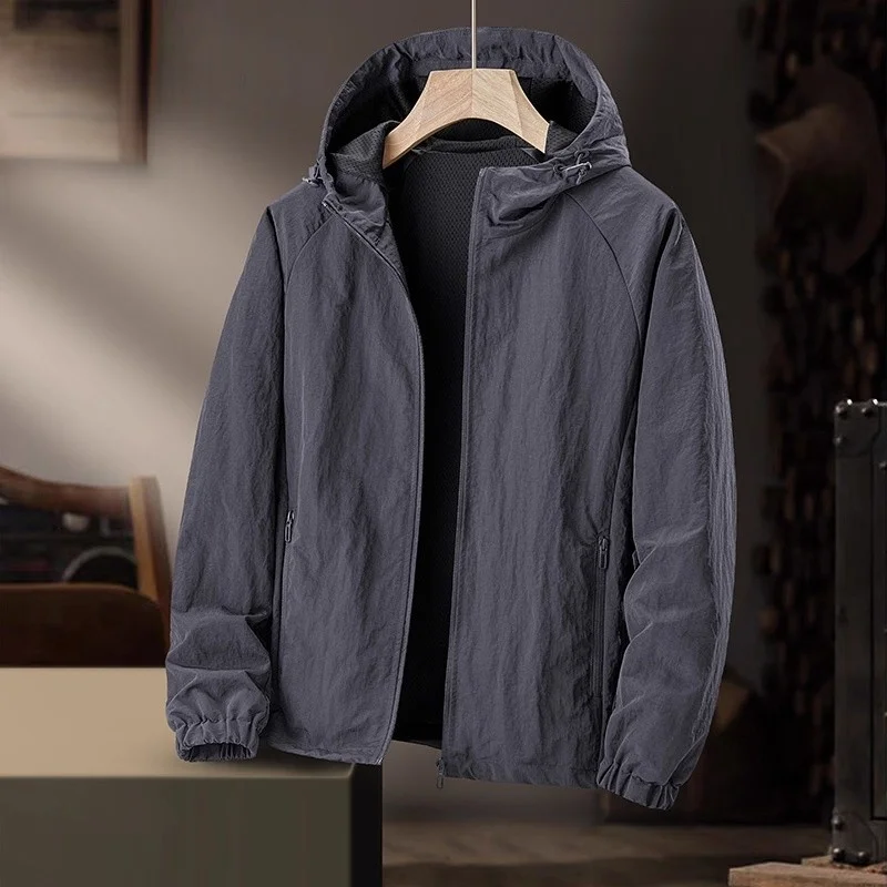 

Мужская повседневная свободная посадка, ветрозащитная, водонепроницаемая, устойчивая к пятнам, износостойкая, дышащая, уличная, весенне-осенняя, спортивная футболка...