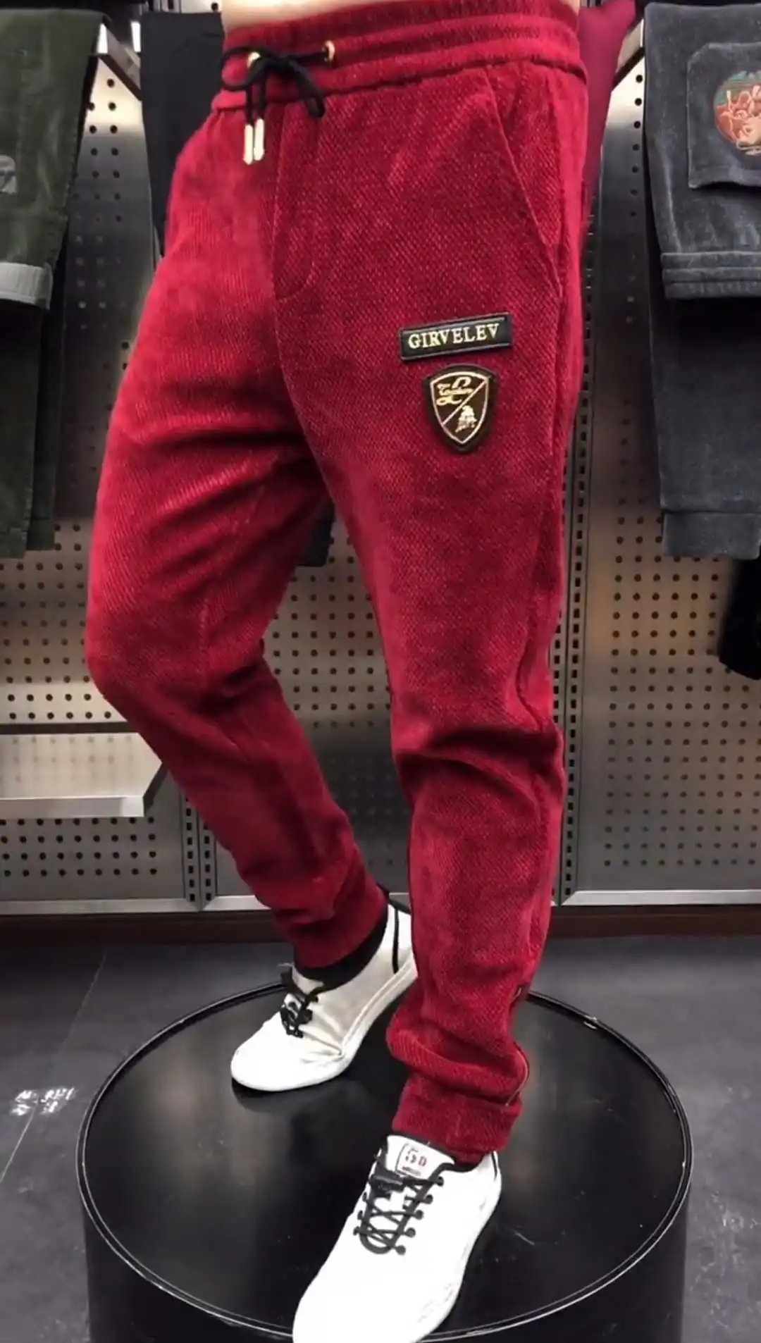 

Модные повседневные спортивные брюки в трендовом стиле, с эластичным поясом, из снежного вельвета, с вышивкой, для молодежи, весна-осень