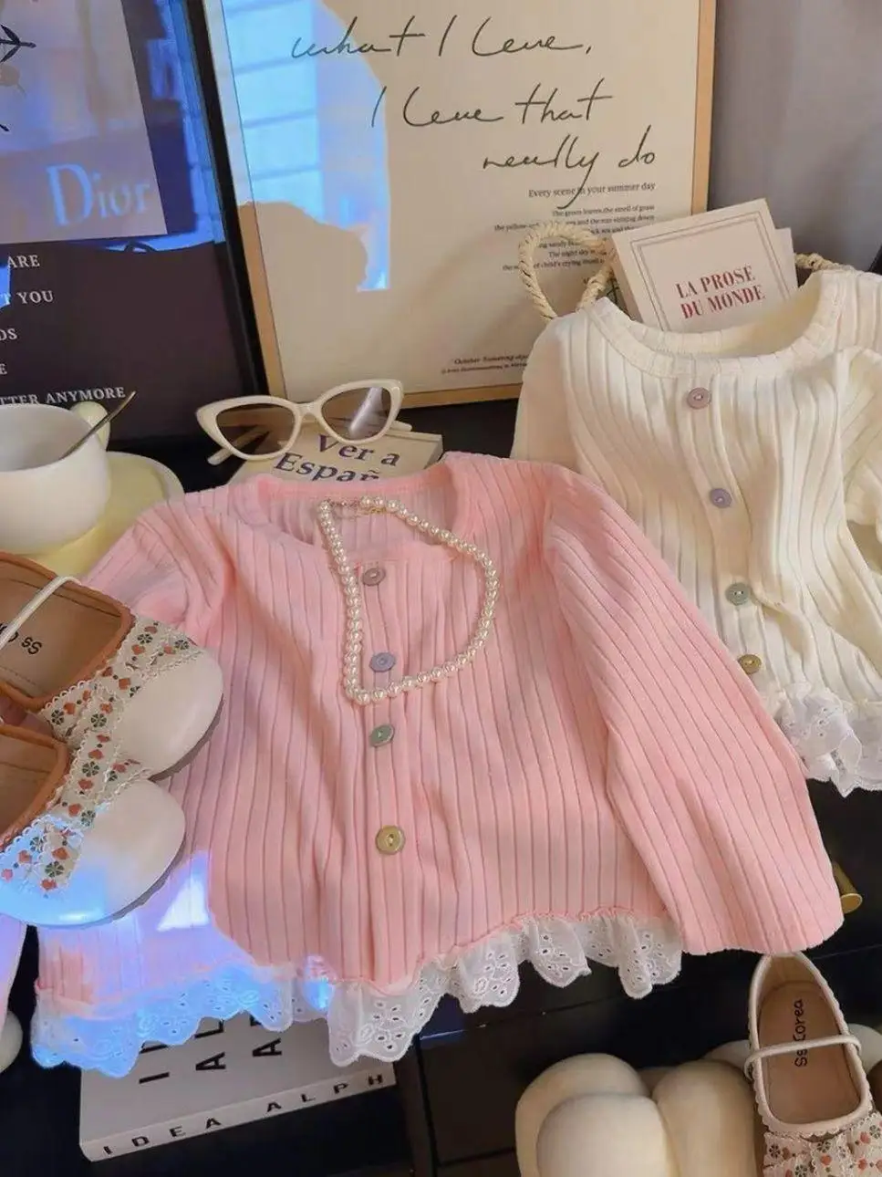 

Spring 2026 New Sle Girls' Long Sve T-irt with Lace Hem Fake Button Plaet Outerwear Trendy Children's Clothing