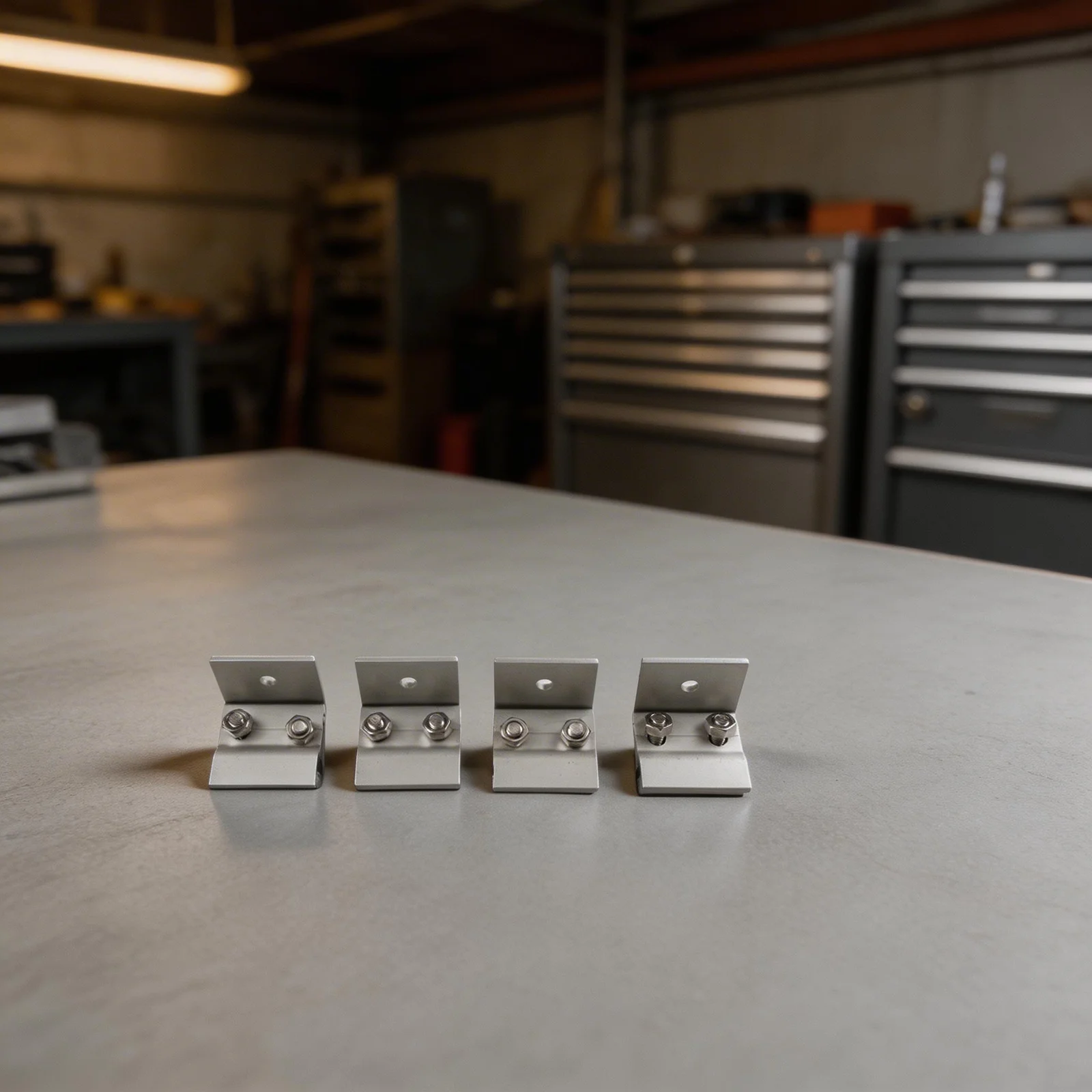 Preassembled Standing Solar Seam Clamp with Aluminum Alloy and Stainless Steel Components for Solar Roof Panel Mounting
