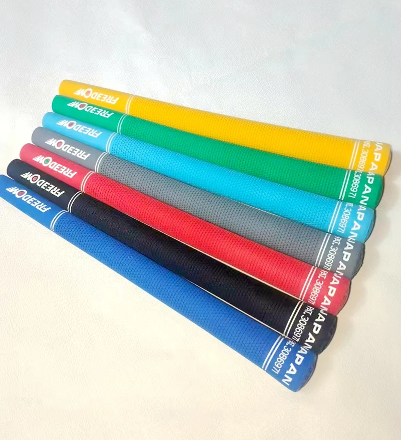 مجموعة جديدة مكونة من 5 قطع من مقابض نادي الجولف من المطاط الطبيعي غير قابلة للانزلاق مكاوي جولف قياسية عالمية/مقابض خشبية للممر 7 ألوان