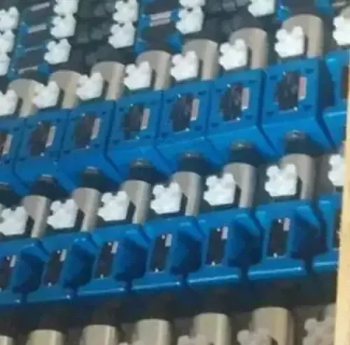 

4WE10U2B33/CG24N9K4 новый клапан Rexroth R 900549623