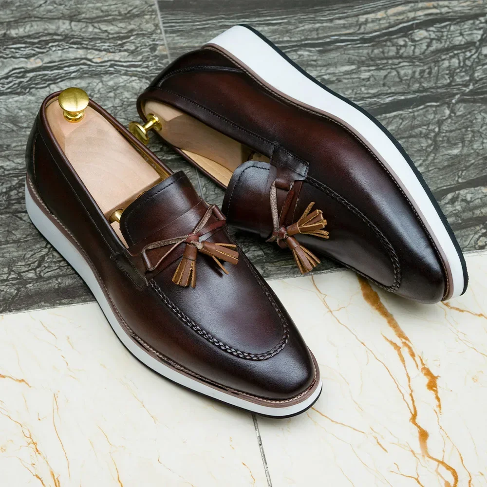 Men's Calfskin Leather Tassel Loafers Casual Flat Shoes Handmade Stylish and Comfortable Suitable for Office Street Wear