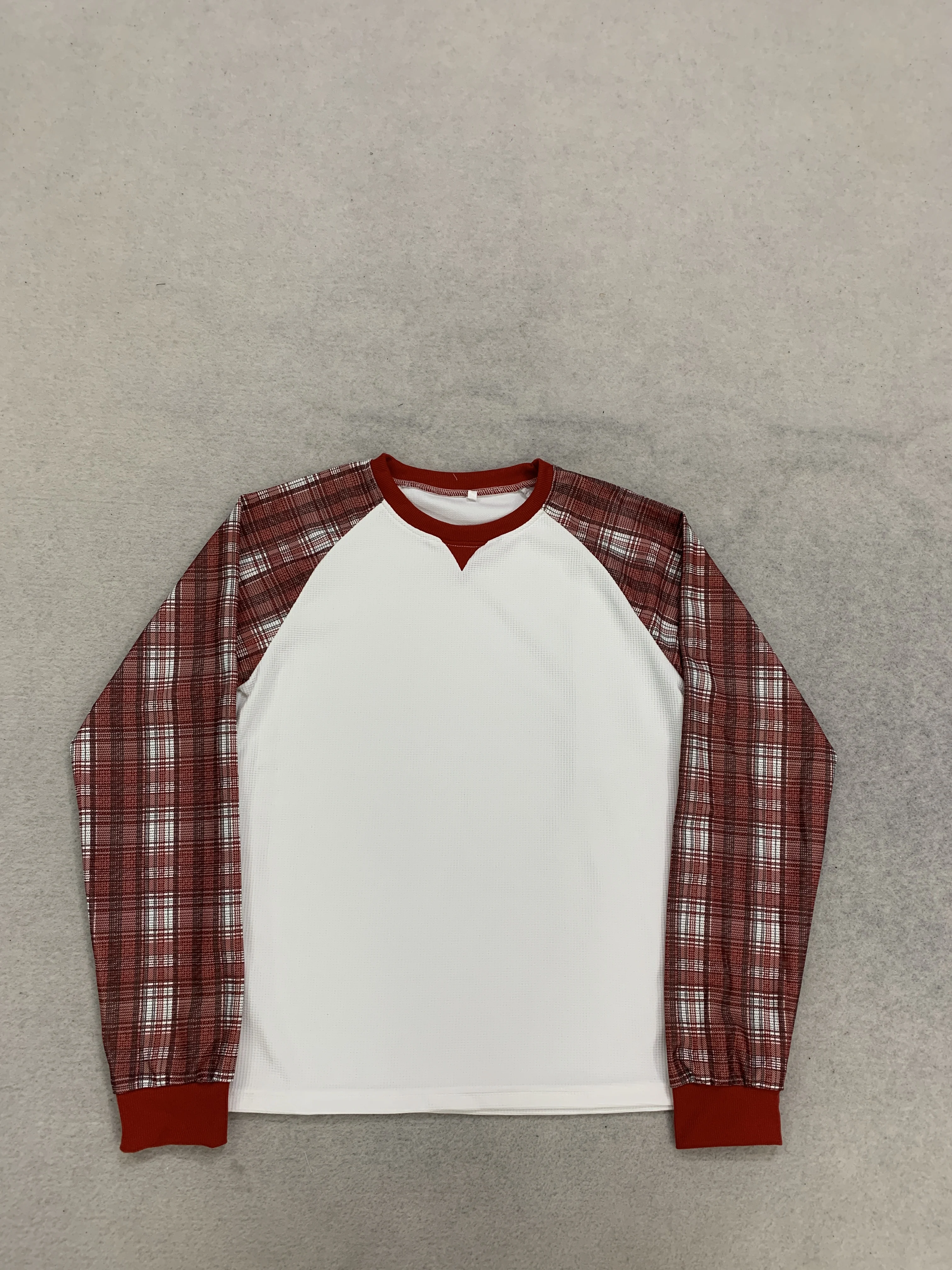 Retro-Trend Rundhals-Langarm-Waffel-T-Shirt mit Karomuster und Farbkombination, Herbst- und Winter-Modetrend, Neu, Unisex – Detail 8