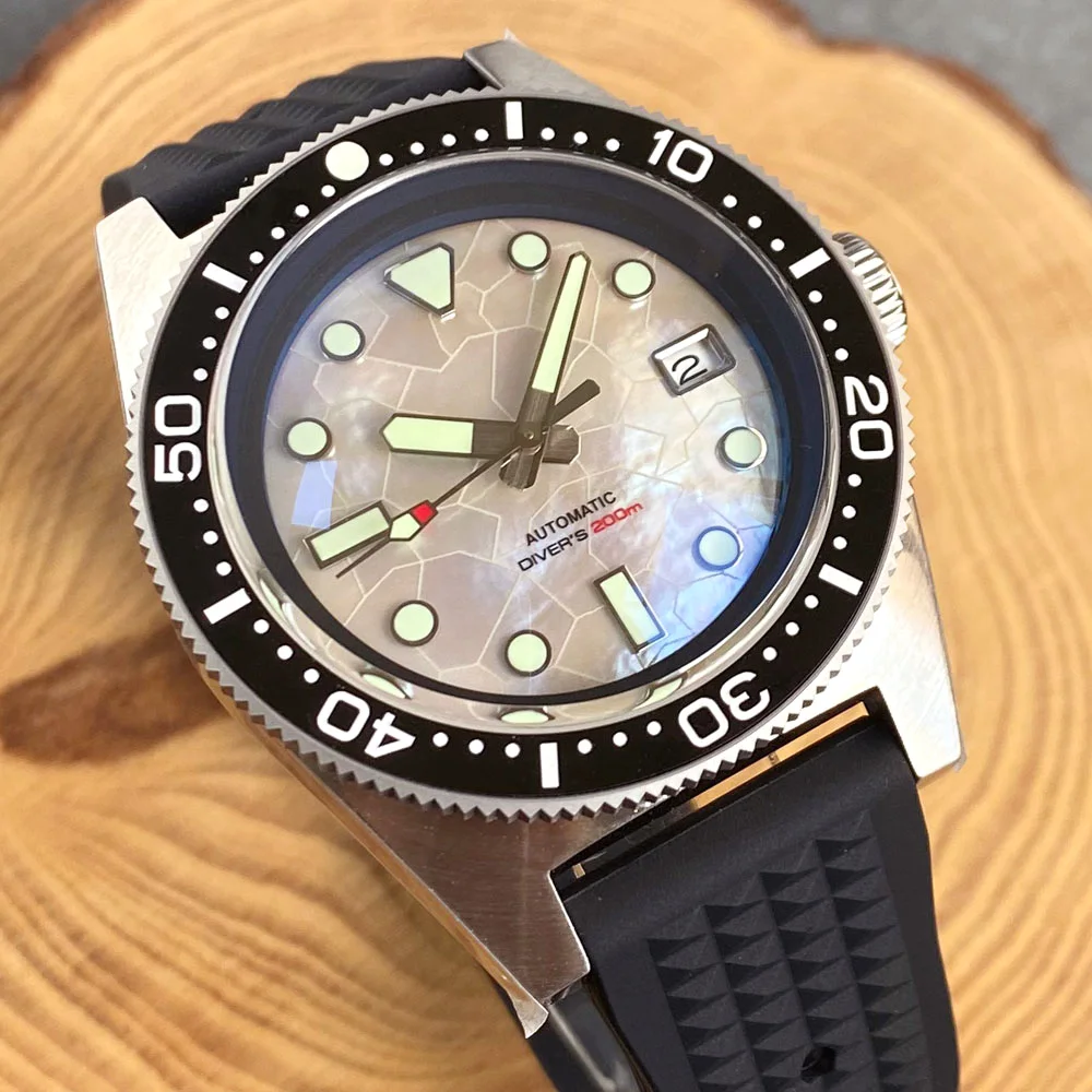 62mas Diving Steel Mechanical Men Watch NH35AA movt MOP Dial Dome Sapphire Crystal 120 Click Bezel  Ceramic Bezel Black Chapter