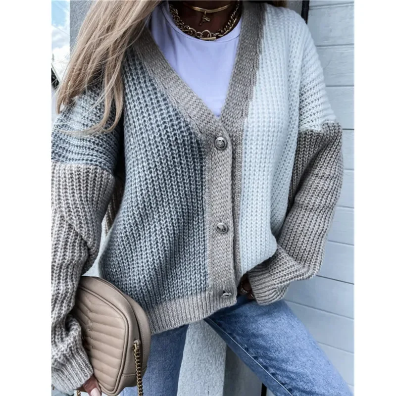 Women's Color Block Long Sleeve Knit Cardigan for Autumn and Winter Season V-neck Sweater