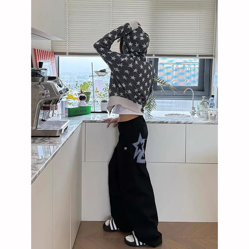 

ZHIZOU женские черные Y2k джинсы со звездами и вышивкой, мешковатые джинсовые брюки, винтажный эстетический стиль 2000-х годов, широкие джинсовые брюки большого размера