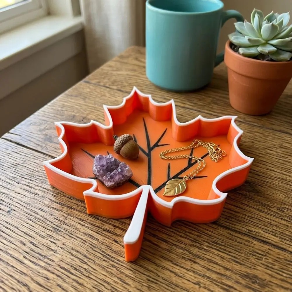 3D Printed Maple Leaf Trinket Tray Fall Theme Maple Outline Autumn Leaf Storage Tray Minimalist Plastic Key Catchall Tray