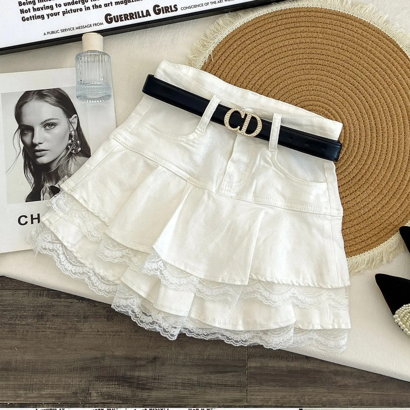 

White Lace Edge Denim Skirt Women's Summer New High Waist Pleated Shorts Skirt