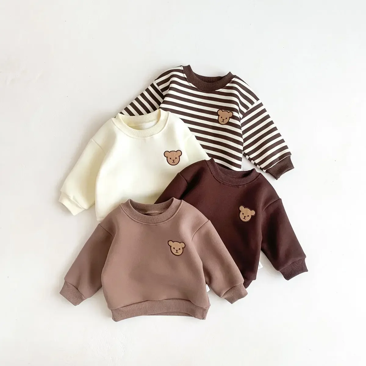 

Baby hoodie 2024 Spring and Autumn new children's base shirt clothing Korean version warm striped teddy bear top