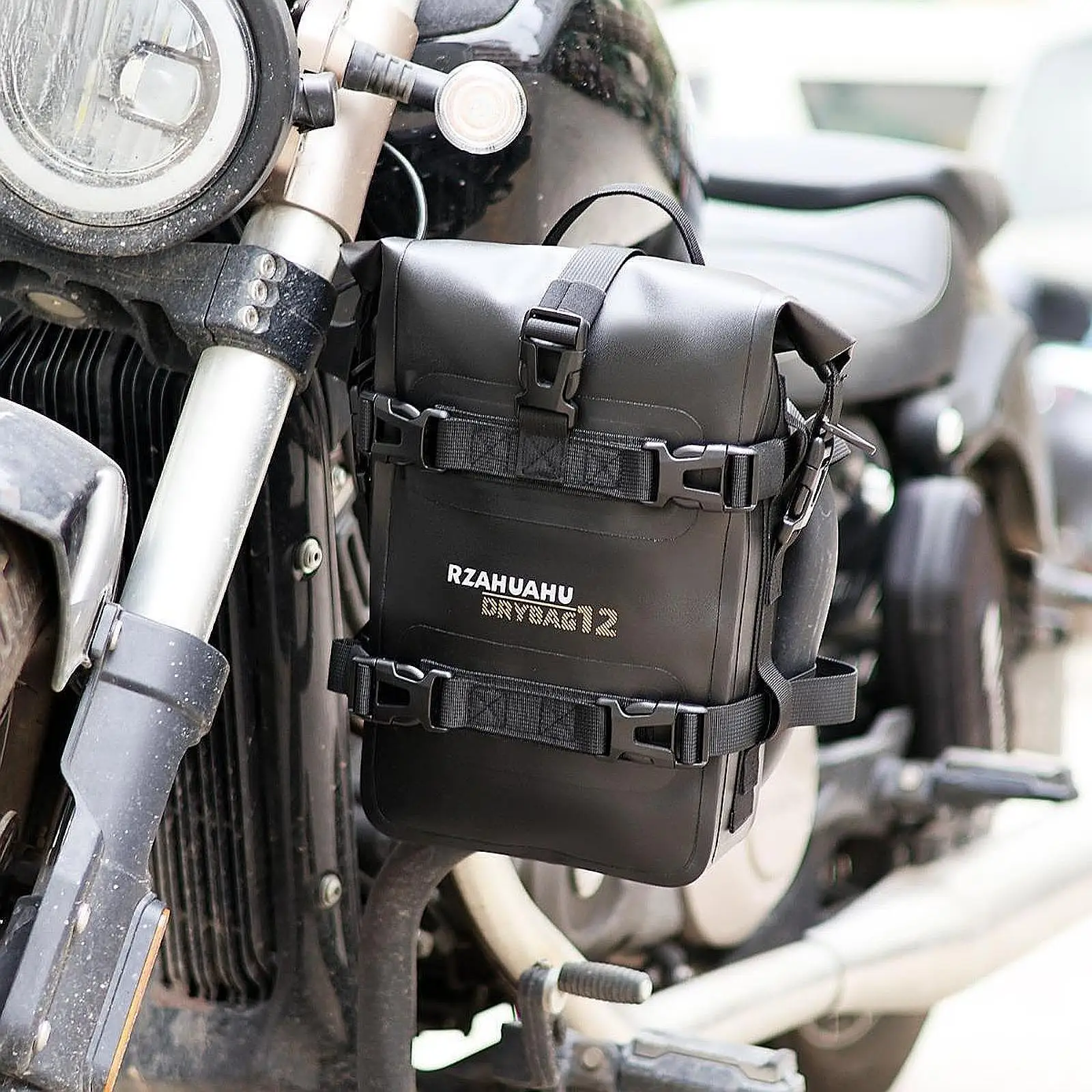 Motorcycle Luggage Bag Moto Saddle Pannier Bag 4L Rack Bag Riding Tools Accessories Reflective Strips Motor Crash Bar Bag