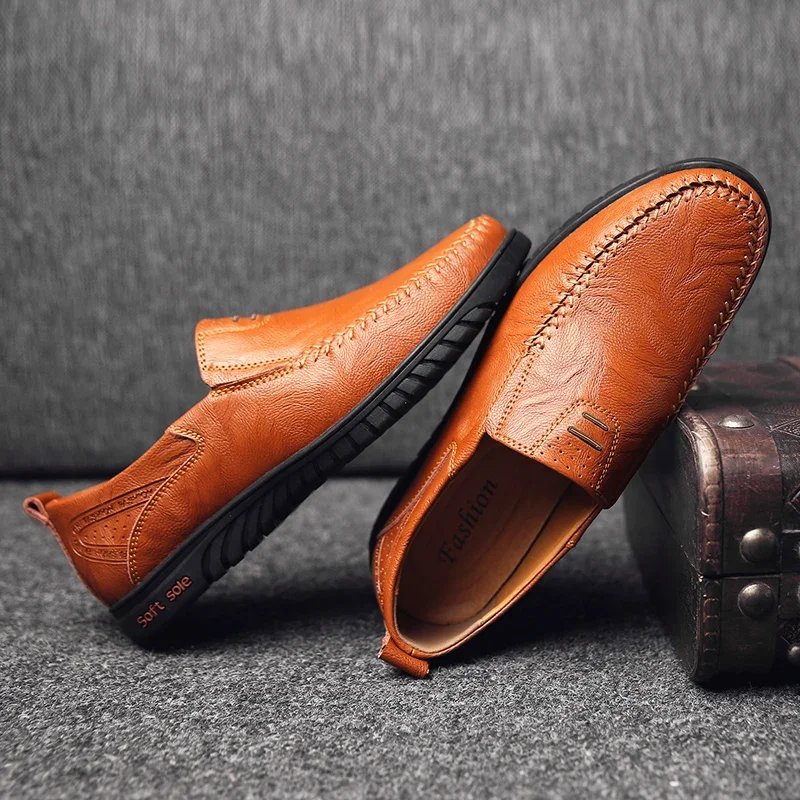 Genuine Leather Men Casual Shoes Luxury Brand 2023 Slip on Formal Loafers Men Moccasins Italian Black Male Driving Shoes JKPUDUN