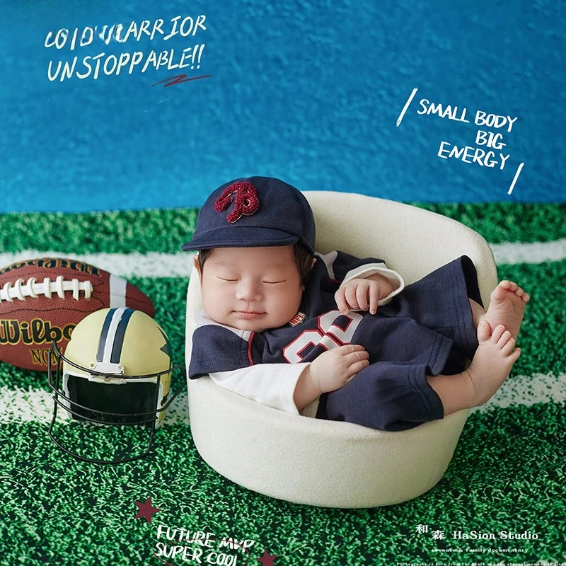 Newborn Photoshoot Props Football Theme Baby Boy Outfit Romper Infant Rugby Bodysuit Monthly Milestone Photo Studio Clothes Set