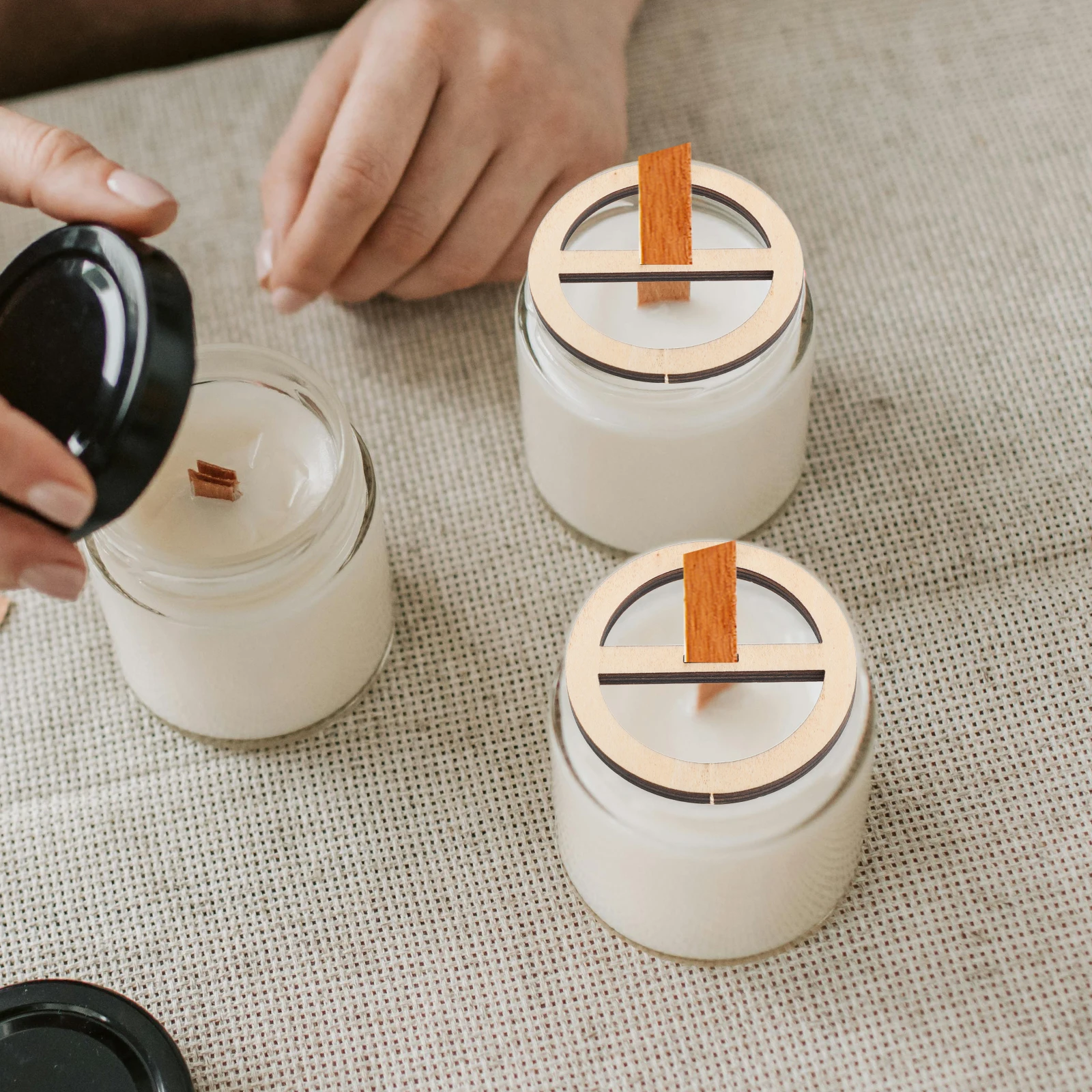 

6Pcs Wooden Wick Stabilizers Centering Device Essential Making Tool Universal Holder for Mason Jar Container Soy