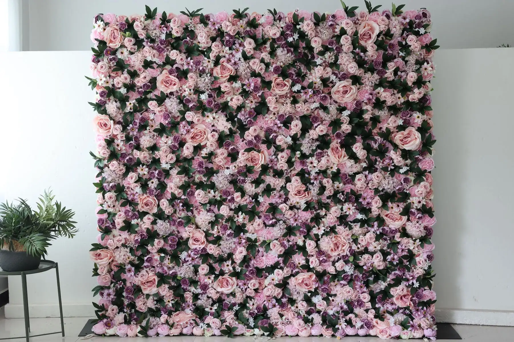 

Royal Series 3D luxury Light pink roses Dark green leaves artificial decorative flower wall Birthday party Wedding background