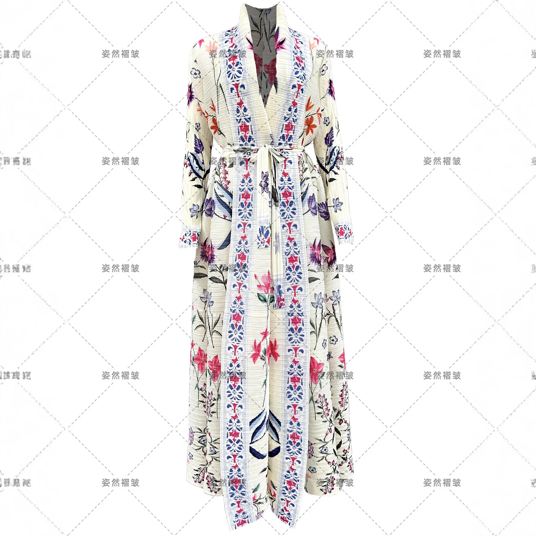 2025 Autumn and Winter Robe Women's Clothing Miyake Pleated Printed Trench Coat Women's Loose Lapel Long Coat