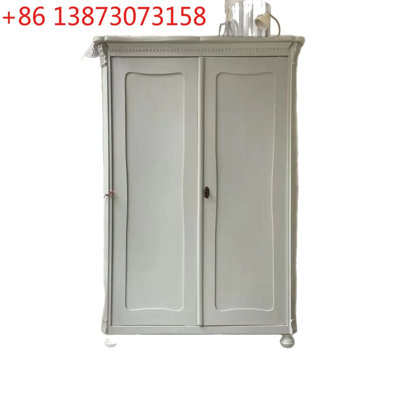 Bedroom high-end creative solid wood wardrobe French engraved retro double door storage wardrobe