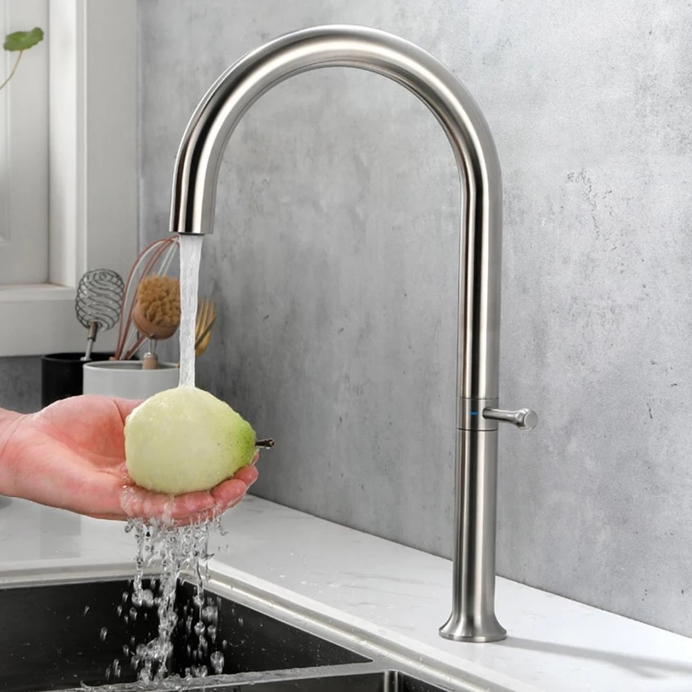 Kitchen Basin Faucet 360 Rotation Stainless Steel Material Single Handle Mixer Water Cold and Hot Ceramic Suitable For Hotel