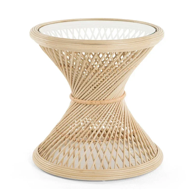 Simple hand-made rattan round tea table retro style