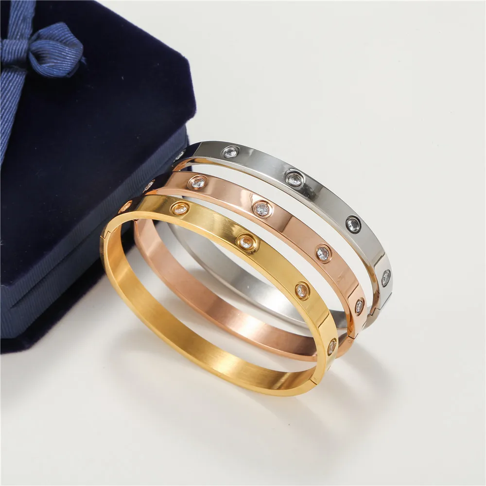 

5Pcs Korean Stainless steel LOVE Set With Bracelets for Women Man Personality Open Bangle Simple Bracelet Jewelry Gift Couple