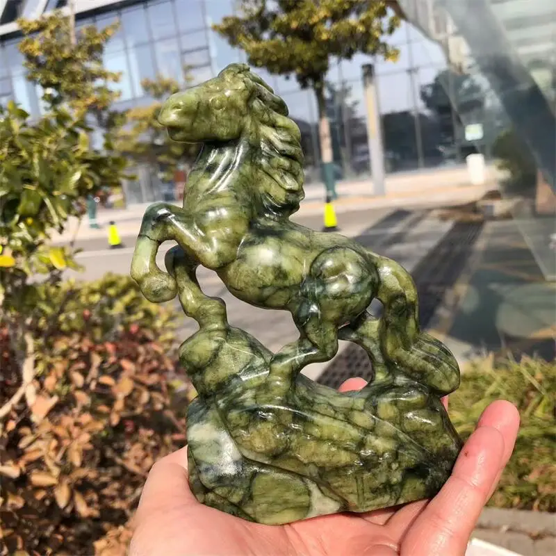 

Green Jade Ophiolite Horse Statue Stone Crystal Carved Healing Animal Figurine Reiki Crafts Home Decoration Lovely Gift