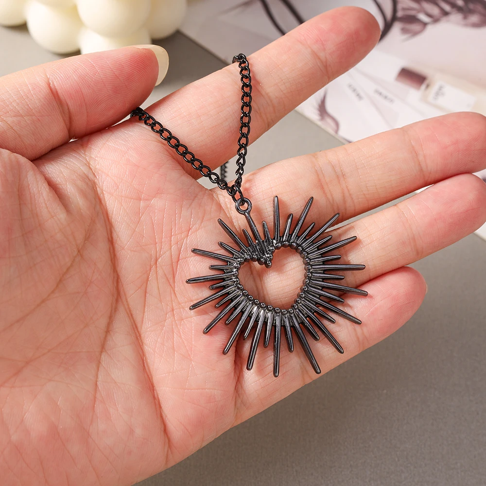 Aihua Hip-Hop Halskette mit Sonne-Mond-Stern-Anhänger in Gunmetal-Schwarz für Damen und Herren, Punk-Stil mit schwarzem Seilband, Y2K-Party-Schmuckgeschenke – Detail 13