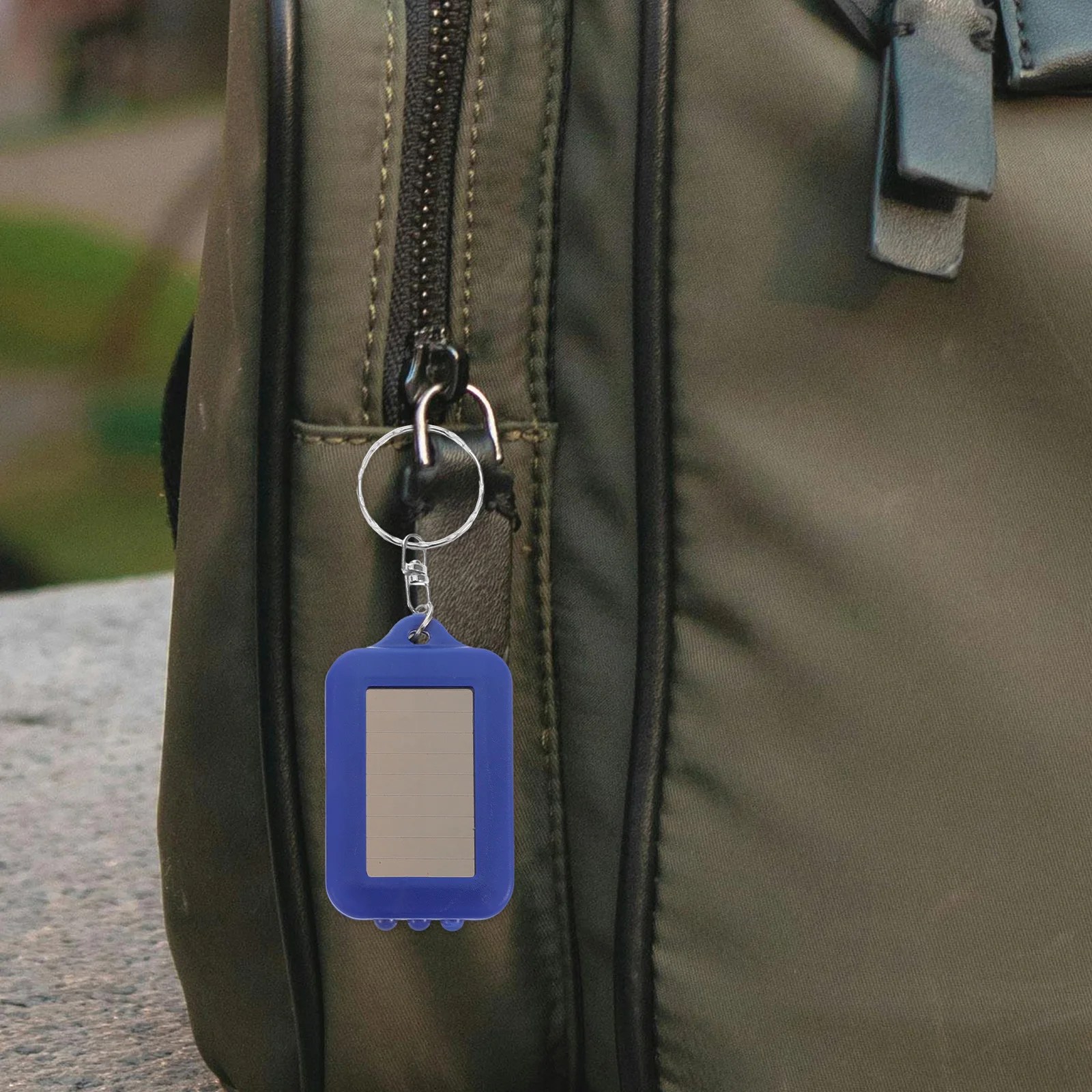 

5pcs Solar Charging Flashlight Compact Portable LED Torch Camping Keychain Mini Plastic Outdoor Emergency Light