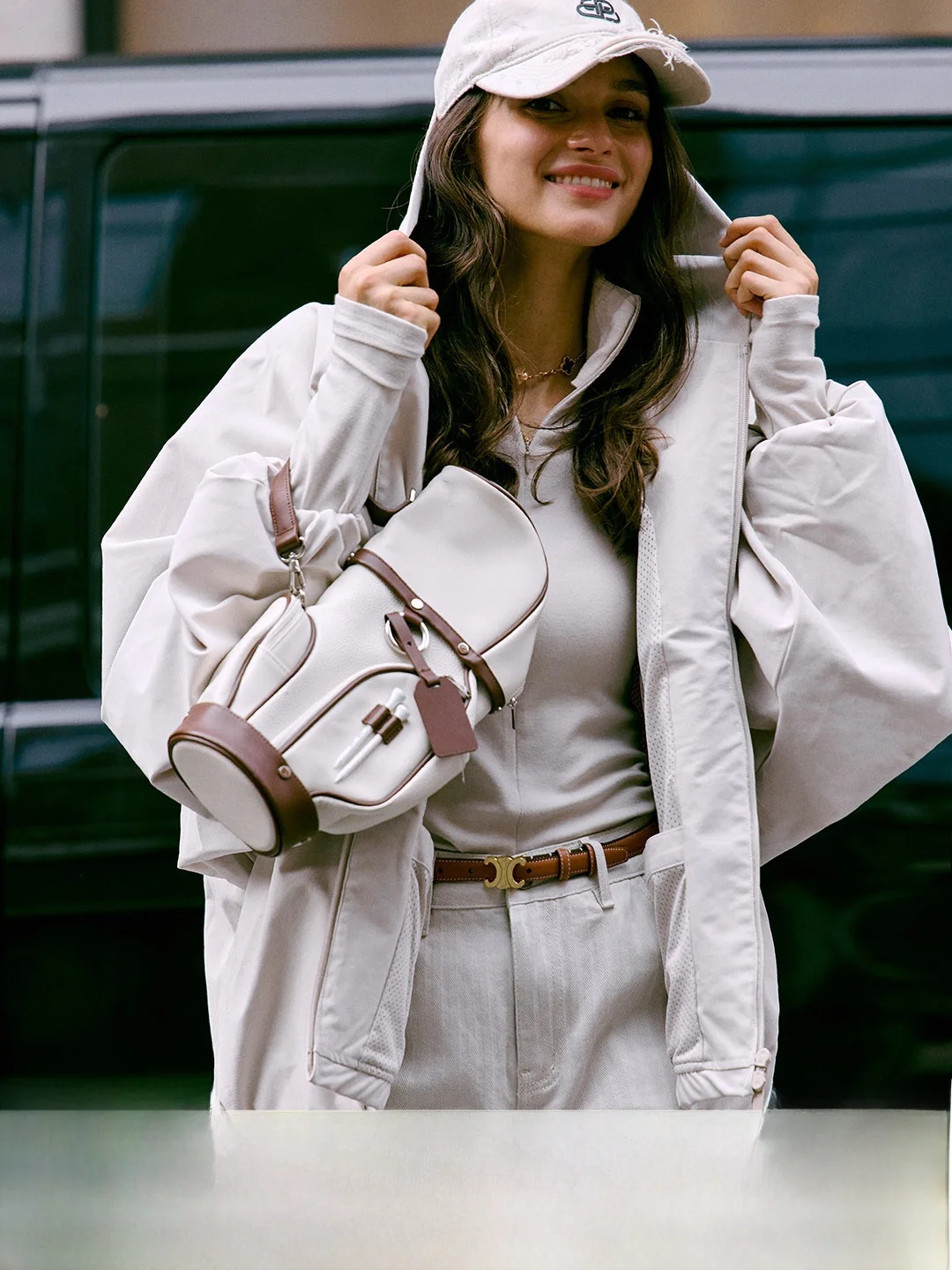 

Женская повседневная куртка Luna7xi с капюшоном, свободного кроя, из нейлоновой ткани, с вставками на плечах, на молнии, с длинными рукавами, для города