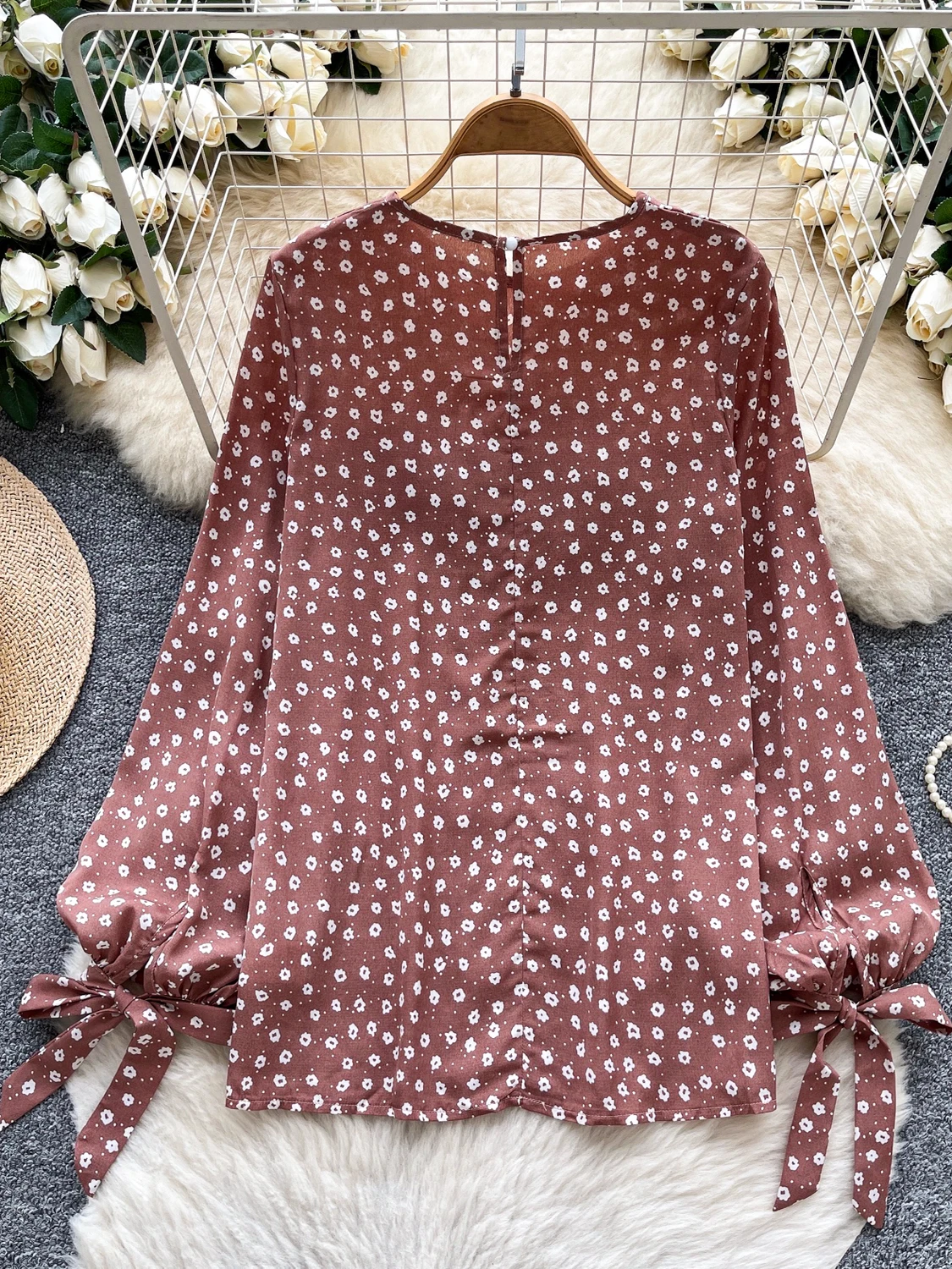 Csa de chiffon com estampa floral retrô fena solta manga crida emaecimento versátil estilo de deslocamento na mod...