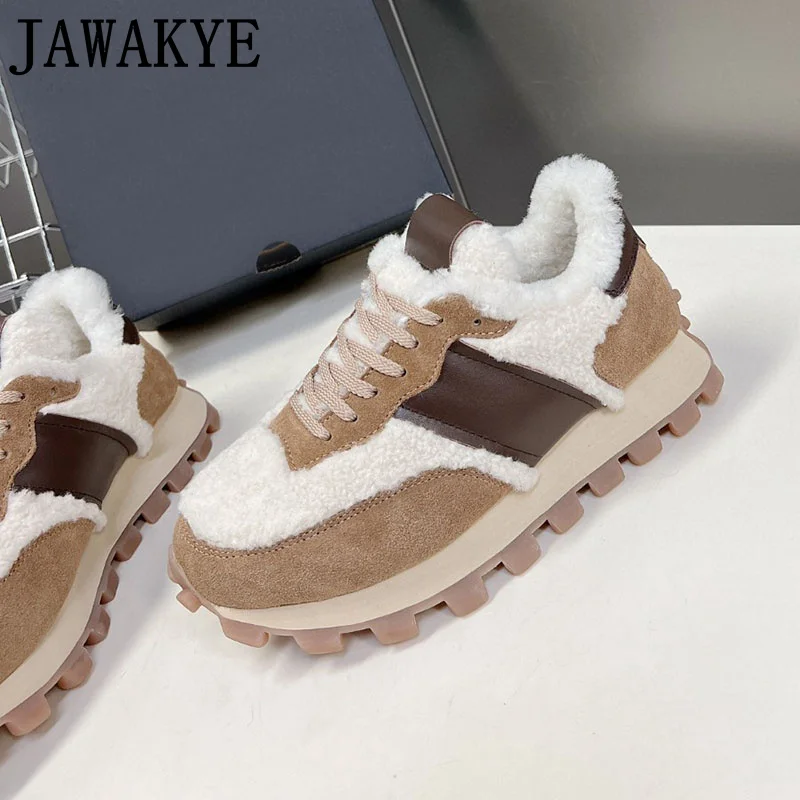 Wysokiej jakości zamszowe skórzane białe czarne futerko trampki damskie gruba podeszwa sznurowane wełniane buty na platformie zimowe mokasyny w