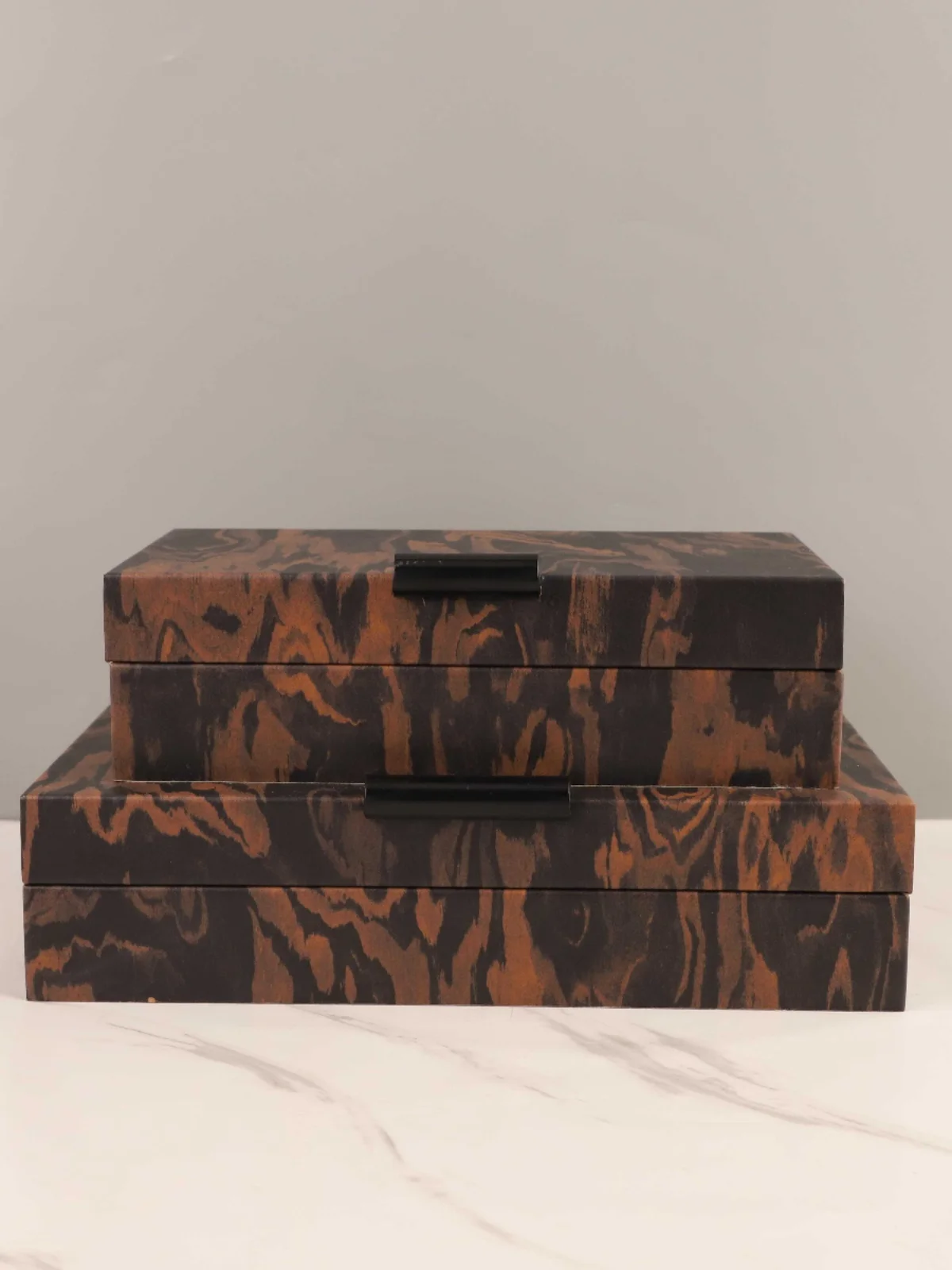 

Modern Simple Retro Leather Jewelry Storage Box Decorative Box Bedroom Wardrobe eup Table Soft Decoration Artistic Acco...