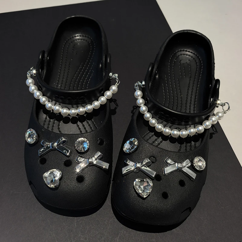 Sweet Bowknot Pearls Chain Shoes Decorations 2026 Summer Clogs Shoes Charms Buckles Sets Fashion DIY Crystal Shoe Accessories