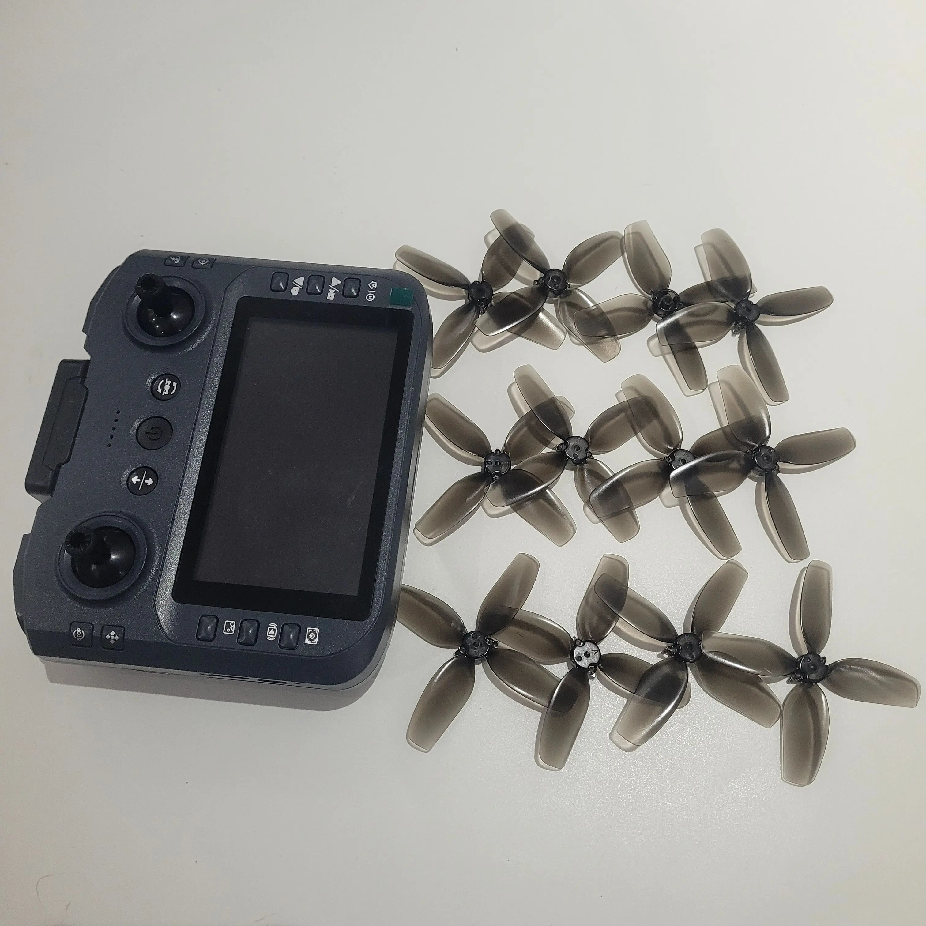 S156 RC Drone Quadcopter Spare Part Kit S156 LCD Screen Remote Controller with 12PCS Propeller Blade Maple Leaf Part Accessory