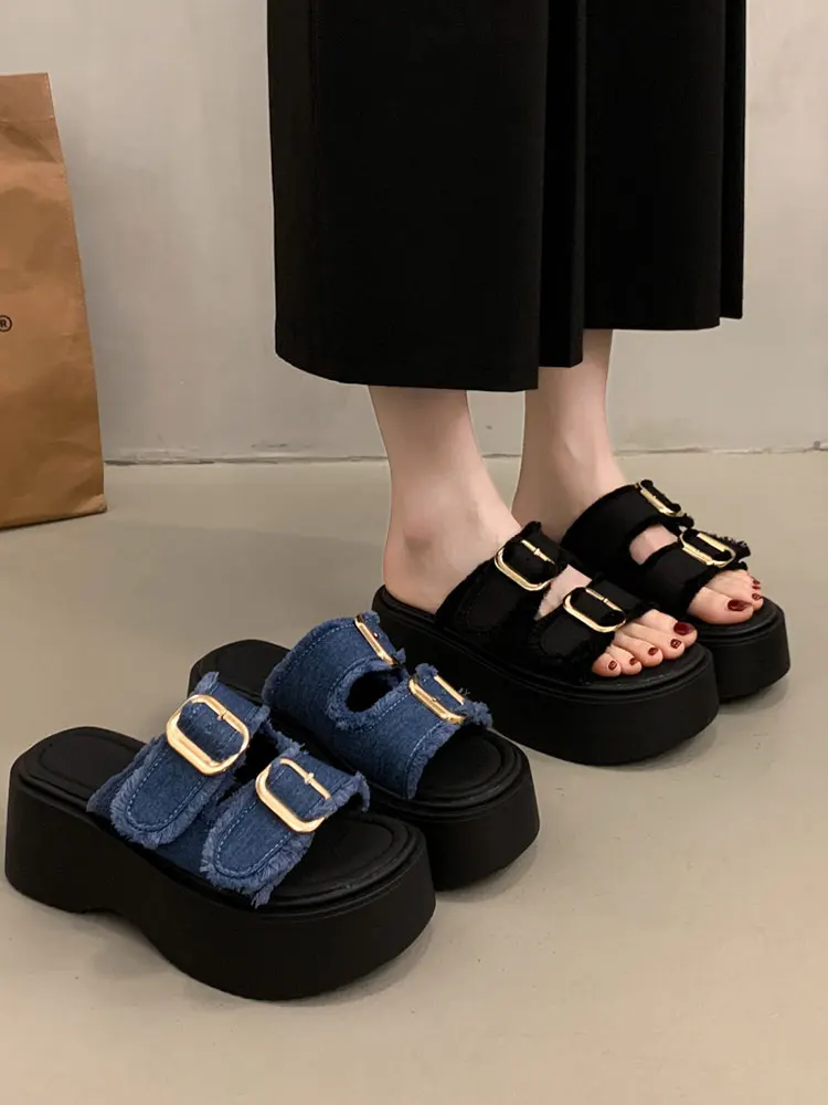 Elevated Heel Outdoor Sandals Women's Summer Fashion High-End Thick Bottom Slip-On Shoes Korean Style round Toe Rubber Sole