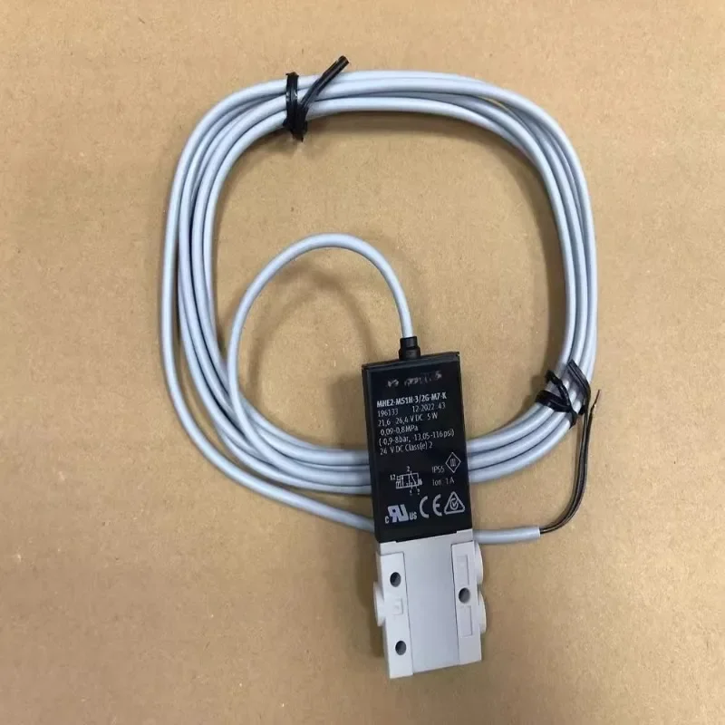 Solenoid valve MHE2-MHE3-MS1H-3/2G-1/8-M7-K 525149 196133