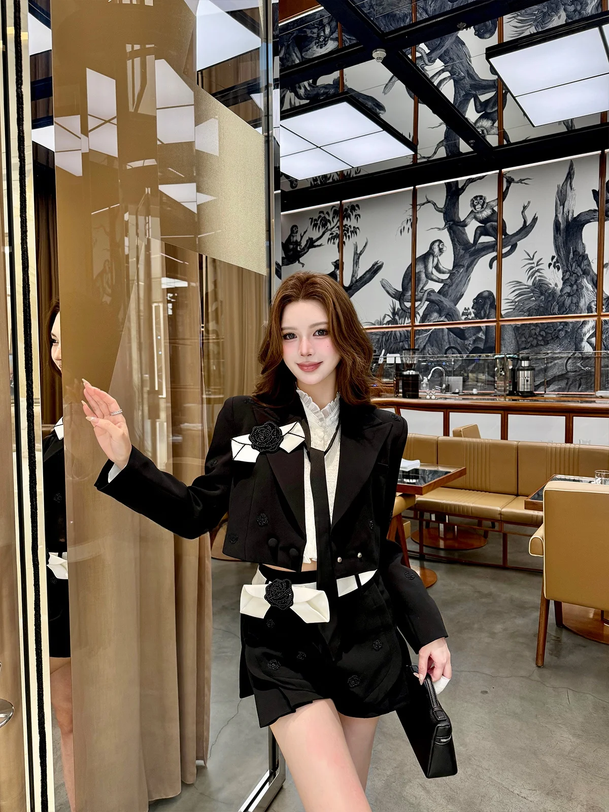 

6JONIbyBEB Белый костюм с вышивкой в стиле пэчворк и декором в виде роз, модный женский комплект из полиэфирного волокна