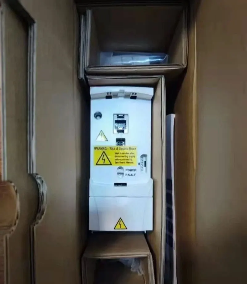 

Совершенно новый ACS310-03E-01A3-4 ACS310-03E-02A1-4 ACS310-03E-02A6-4 ACS310-03E-03A6-4 Гарантия один год