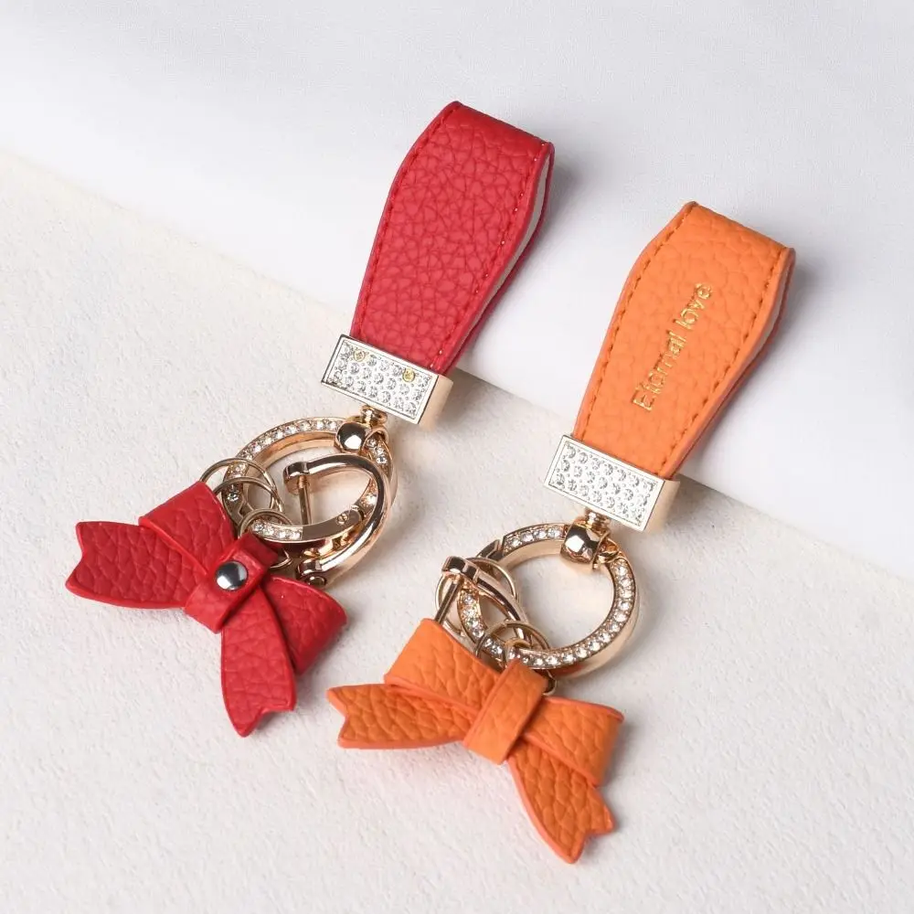 Key Holder Luxury Genuine Leather Keychain Matte Buckle Ladies Bag Fashion Decoration Leather Car Keyring Key Ring Pendant