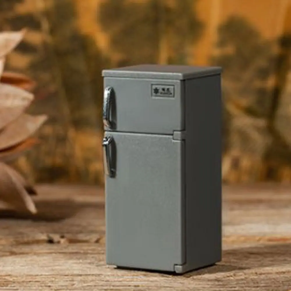 ตู้เย็นพลาสติกเหมือนจริง รุ่นหลากสี อุปกรณ์ครัว ตู้เย็นบ้านตุ๊กตา ขนาด 1:24 ตู้เย็นตุ๊กตาบลายธ์ ฉากเล่น