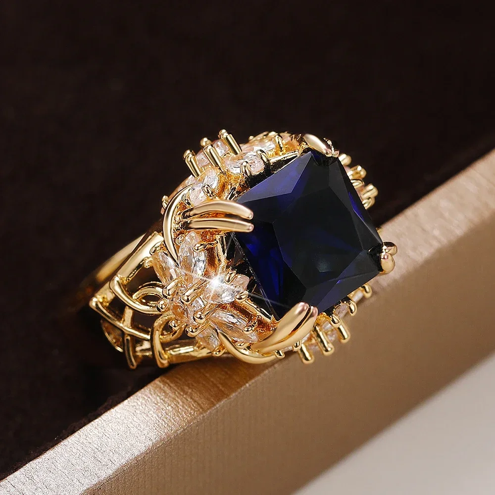 Huitan Gorgeous Dark Blue CZ Female Ring Dazzling Flower Design Aesthetic Women Accessories Anniversary Party New 2025 Jewelry
