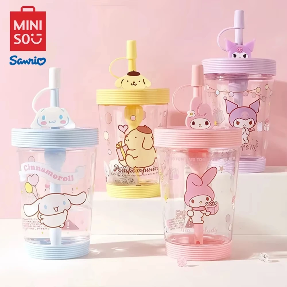 MINISO Sanrio Straw Cup Kuromi Pom Pom Purin Portable Cartoon Sports Cup High-Capacity Student Water Bottle Kids Birthday Gift ﻿