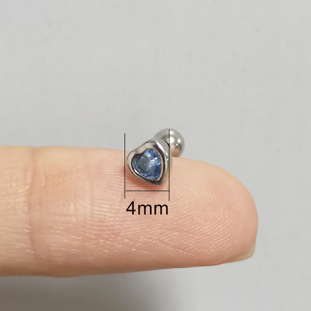 Mini Colorful Heart Ear Cartilage Piercing Lobe Stud Earring for Women Y2k Accessories Tragus Rook Helix Flat Ear Jewelry KAE312
