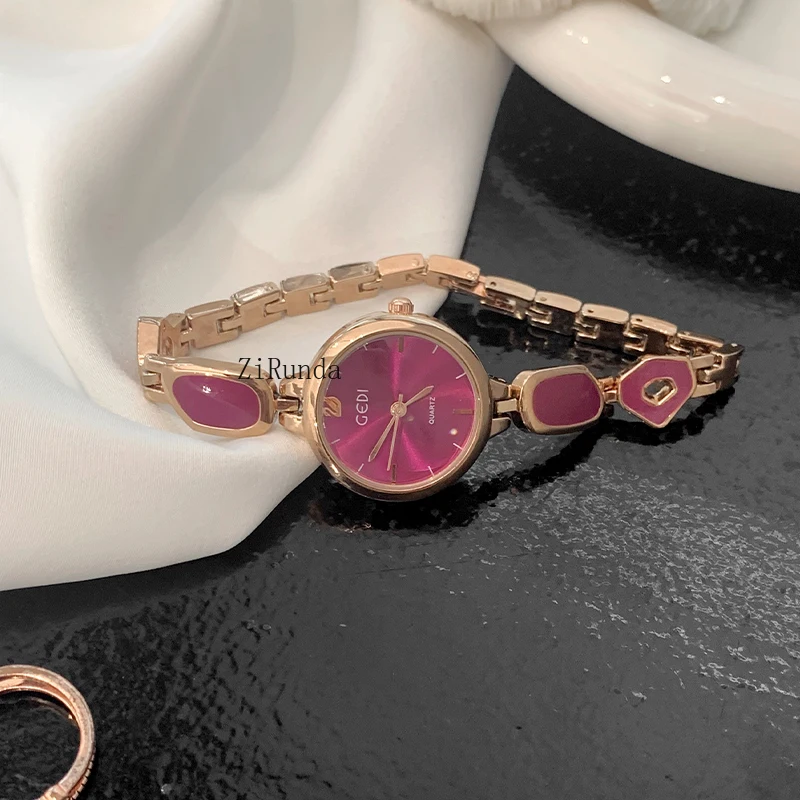 Relógio feminino com corrente Little Swan Design Sense